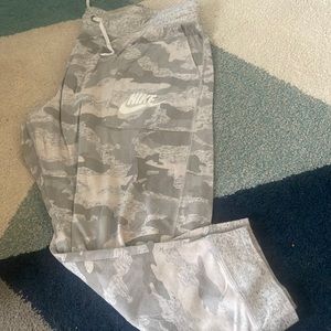 Nike sweatpants